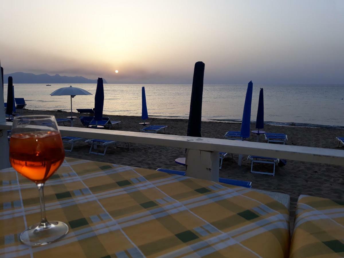 Sapori Di Mare Lägenhet Trappeto  Exteriör bild